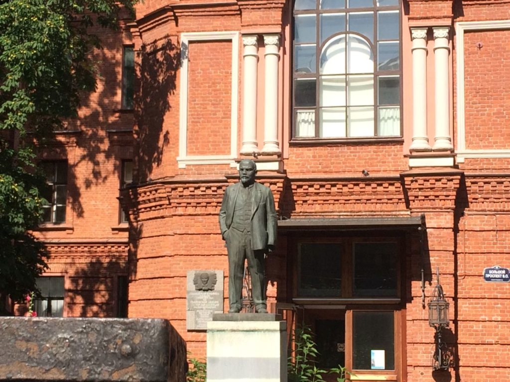 petersburg-lenin