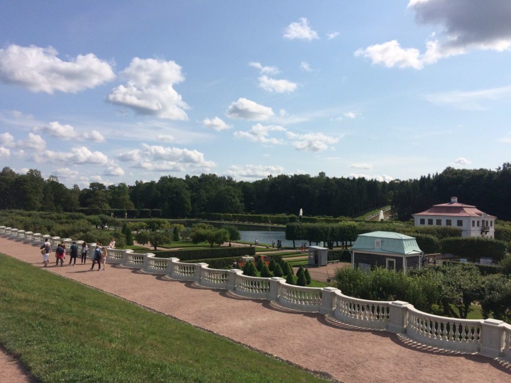 peterhof-ogrody