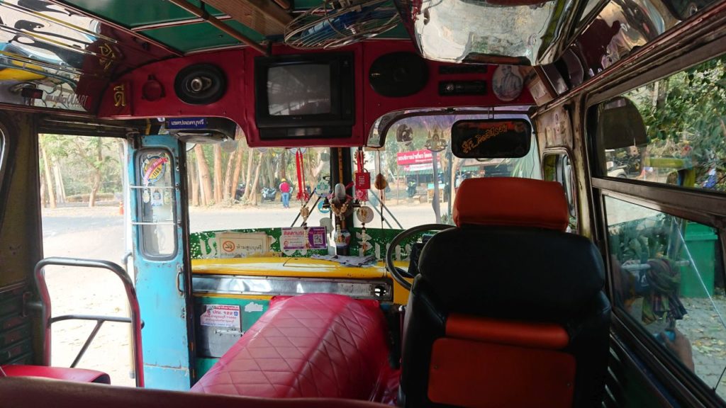 autobus-do-erawan-kanchanaburi