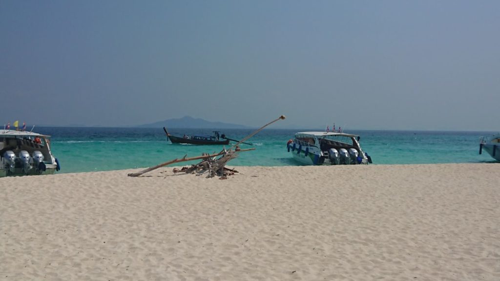 ko-phi-phi-bamboo-beach