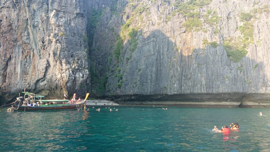 ko-phi-phi-lo-sama-bay