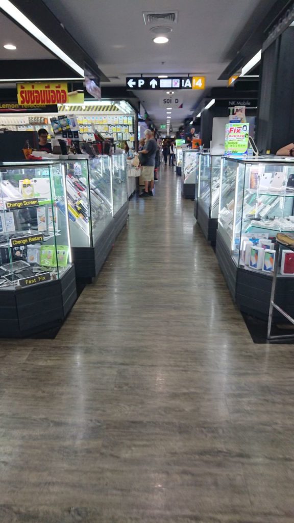 mbk-center-bangkok