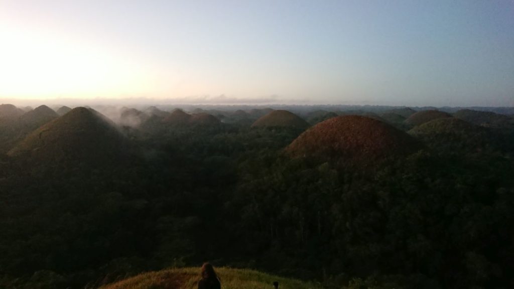 chocolate-hills-oniontrip
