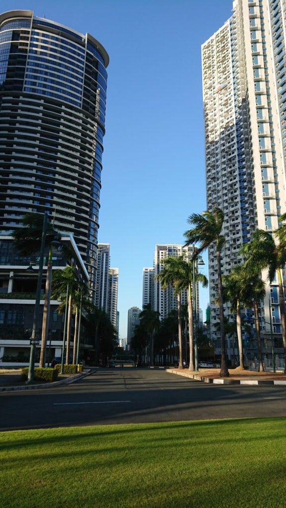 makati-Bonifacio-oniontrip