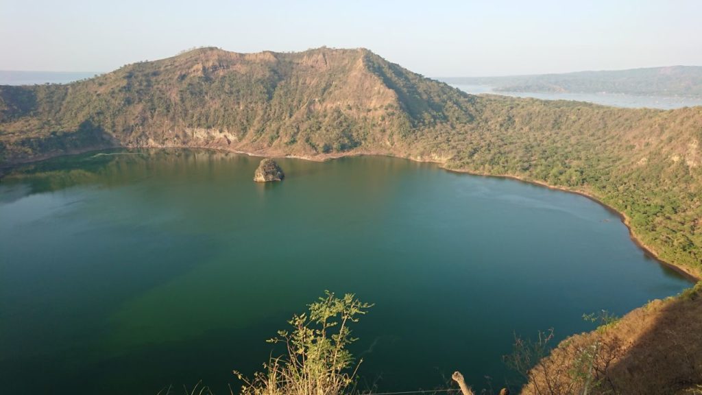 wulkan-taal-filipiny