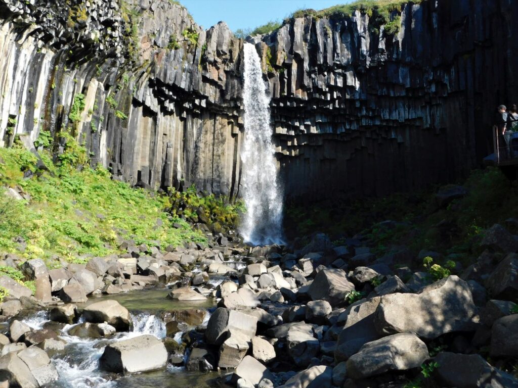 svartifoss-bazaltowe